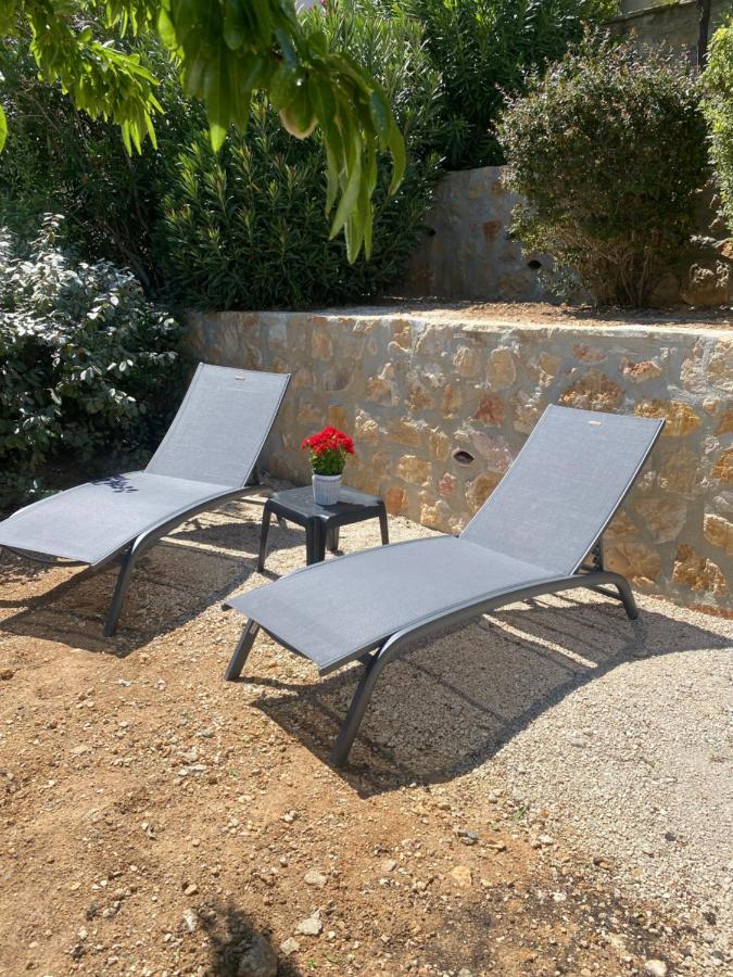 Splendide Studio Miramar Vue Mer Avec Terrasse Bandol Exterior photo